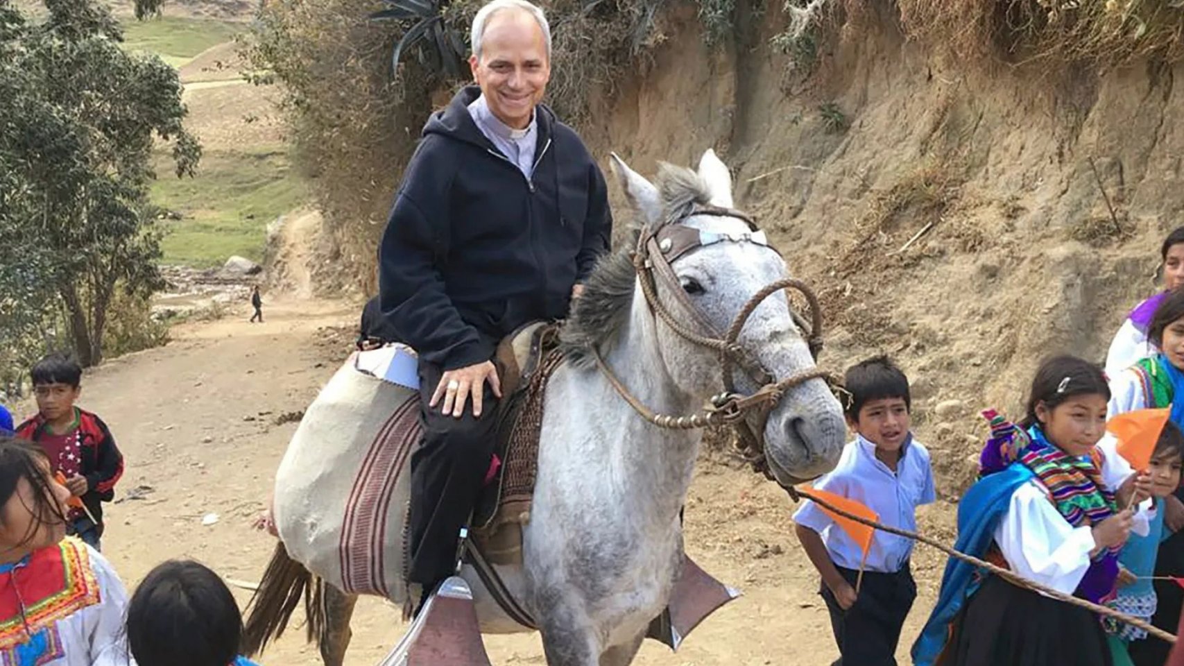 Prevost: La Iglesia confirma que ofrece al Papa hacer una misa en el sur de Gran Canaria
