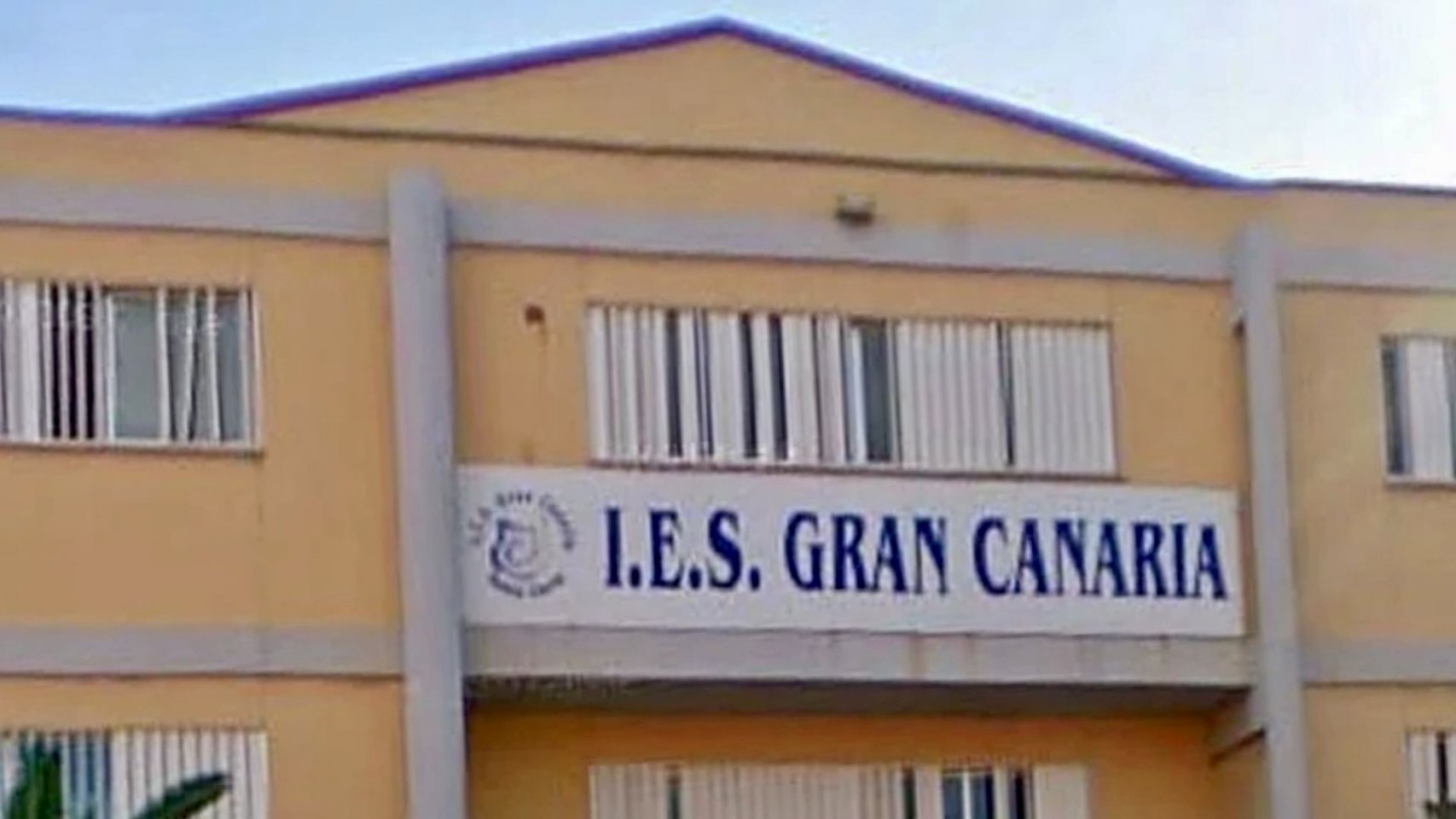 Detenido un docente de Tirajana por abuso sexual de un escolar menor