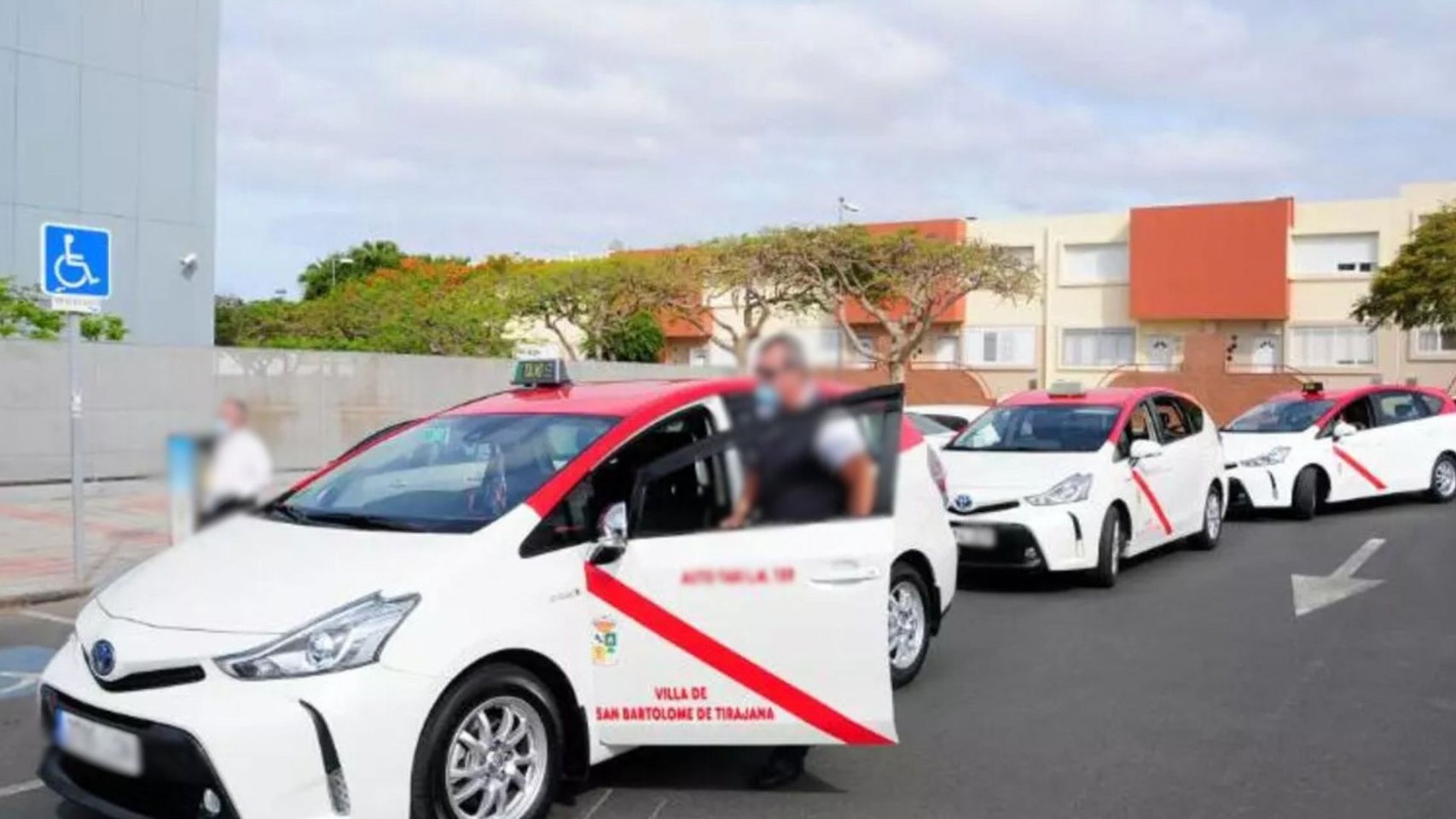 Maspalomas abre el proceso para taxistas extranjeros que deberán saber historia local