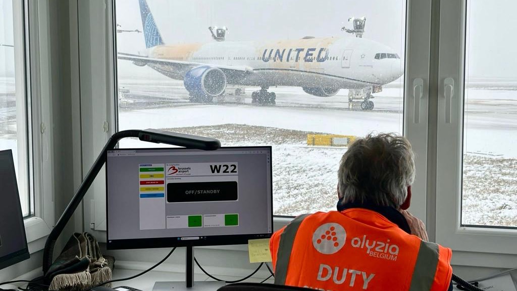 Sala de control aeropuerto de Bruselas