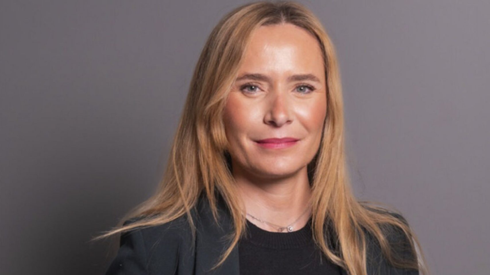 Lopesan ficha nueva jefe de márketing en medio de la crisis reputacional por caso 18 Lovas