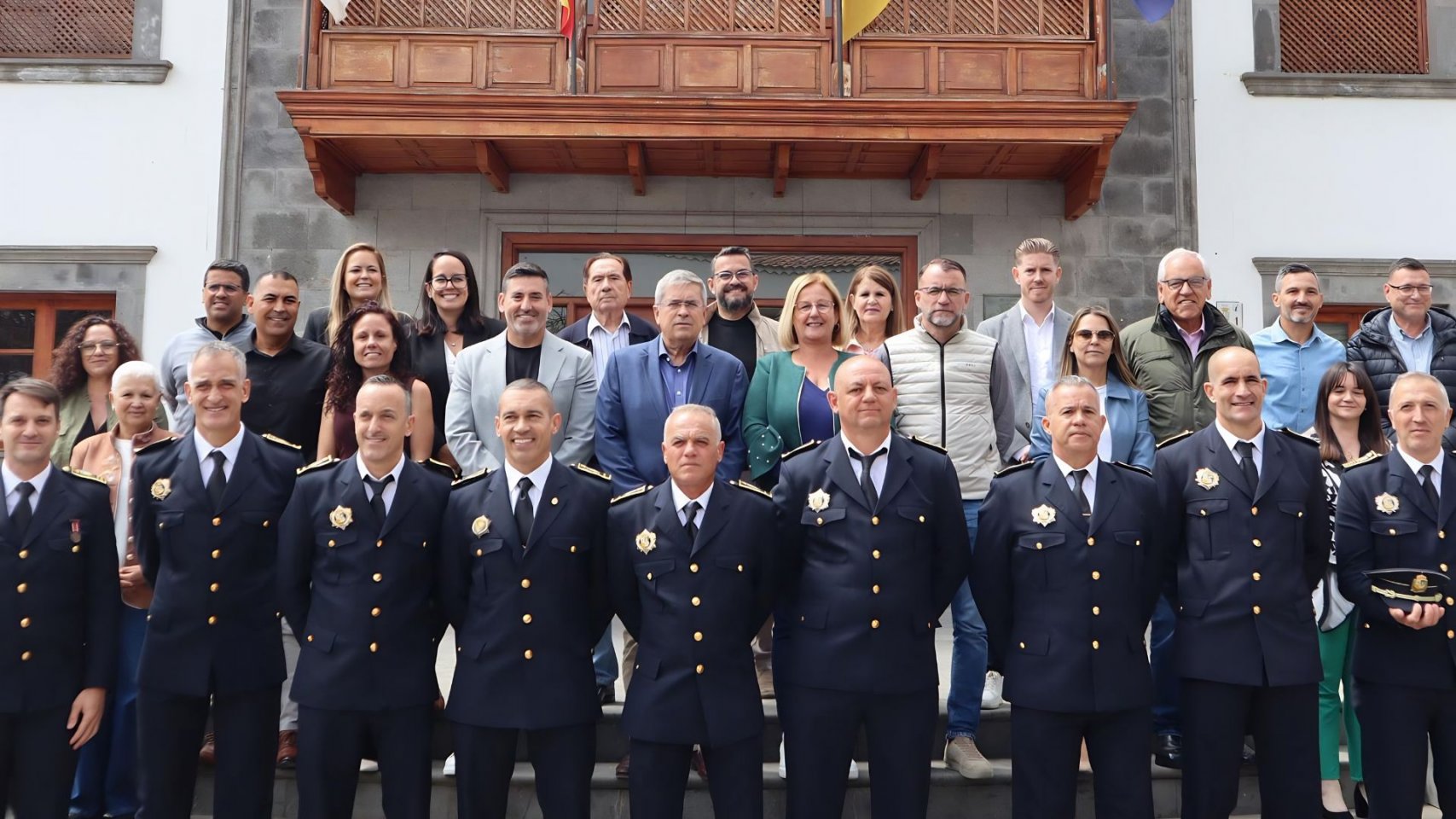 San Bartolomé de Tirajana refuerza su seguridad con el nombramiento de 7 cabos de bomberos