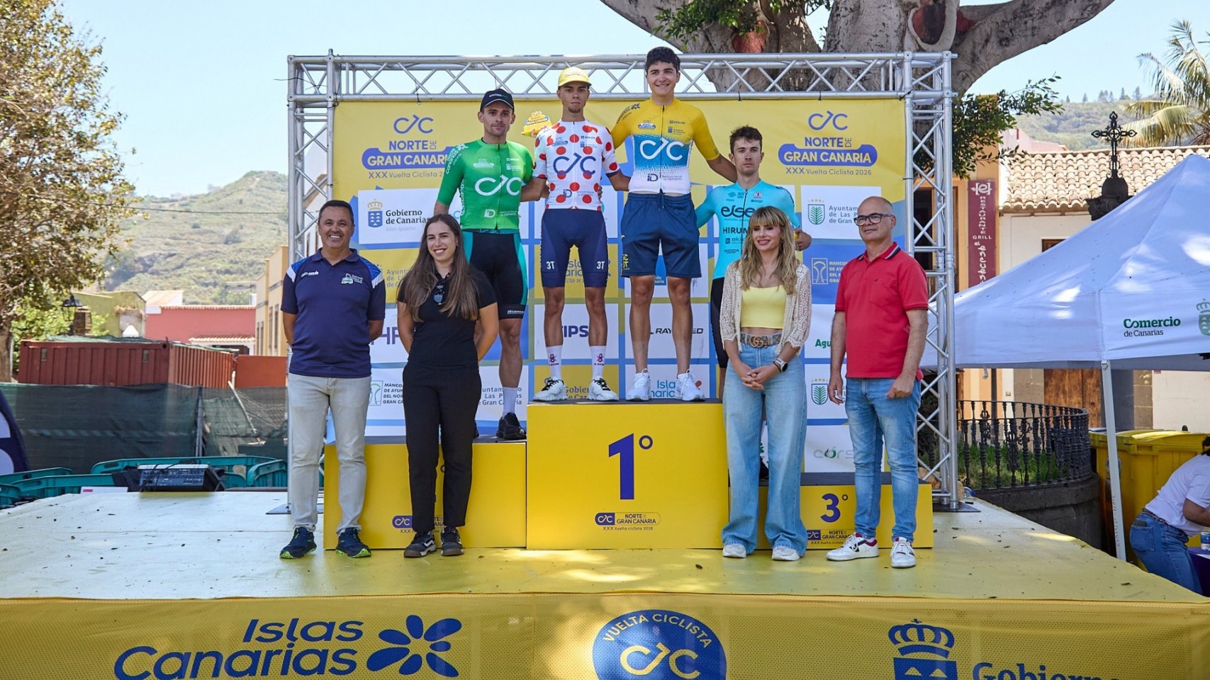 La Vuelta Ciclista al Norte de Gran Canaria mantiene la emoción hasta el final con un nuevo líder