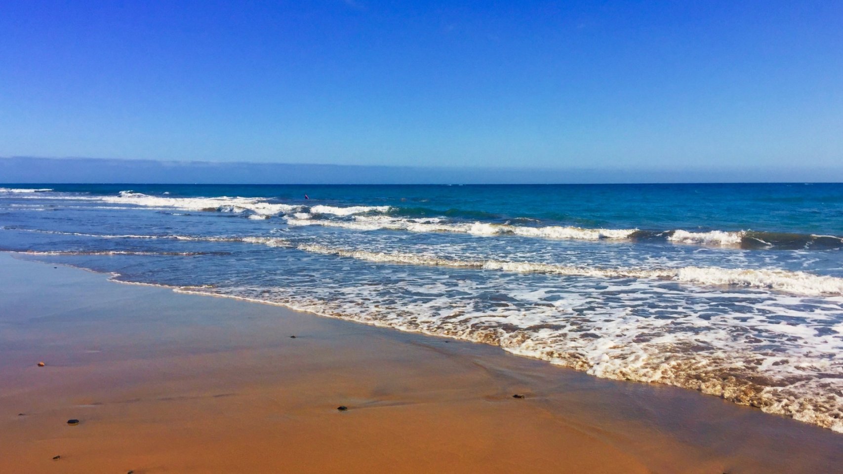 El calor se intensifica en el sur de Gran Canaria y deja un fin de semana de pleno verano