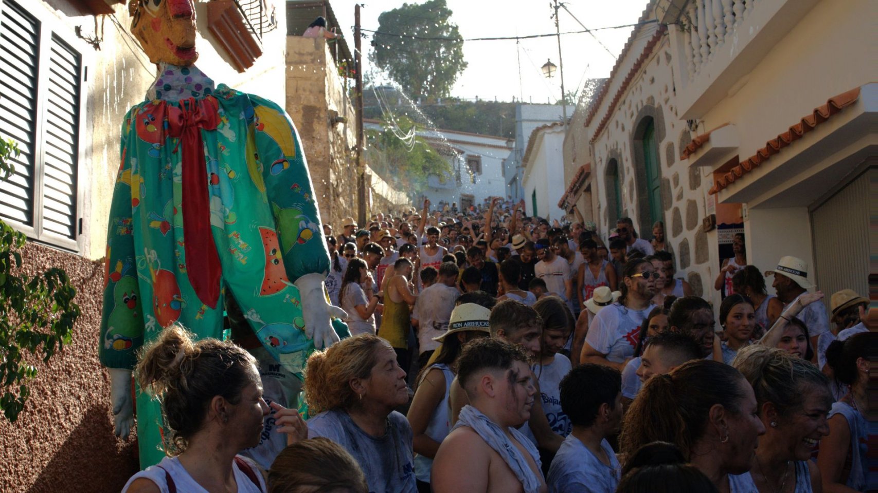 La concejalía de Festejos presenta las Fiestas Patronales en honor a San Bartolomé con Tony Tun Tun, la Bajada del Carbonero y el homenaje a Nuria Medina