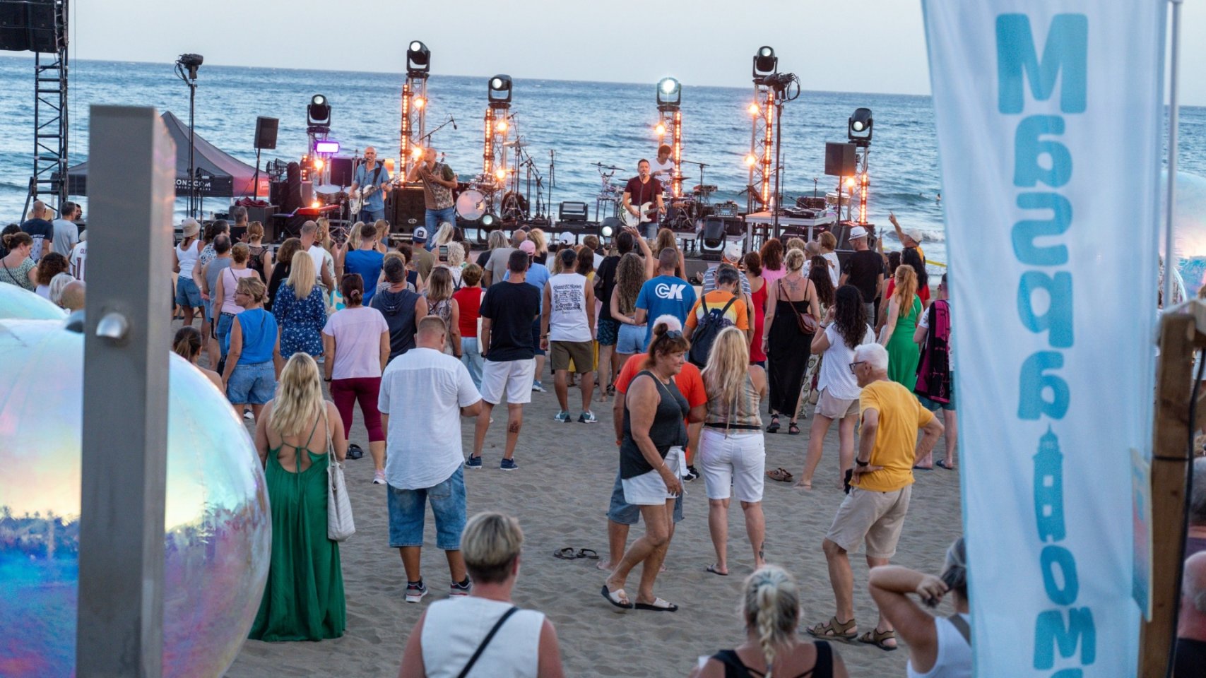 Maspalomas Tourifest arranca en Playa del Inglés con música, ocio y propuestas para toda la familia