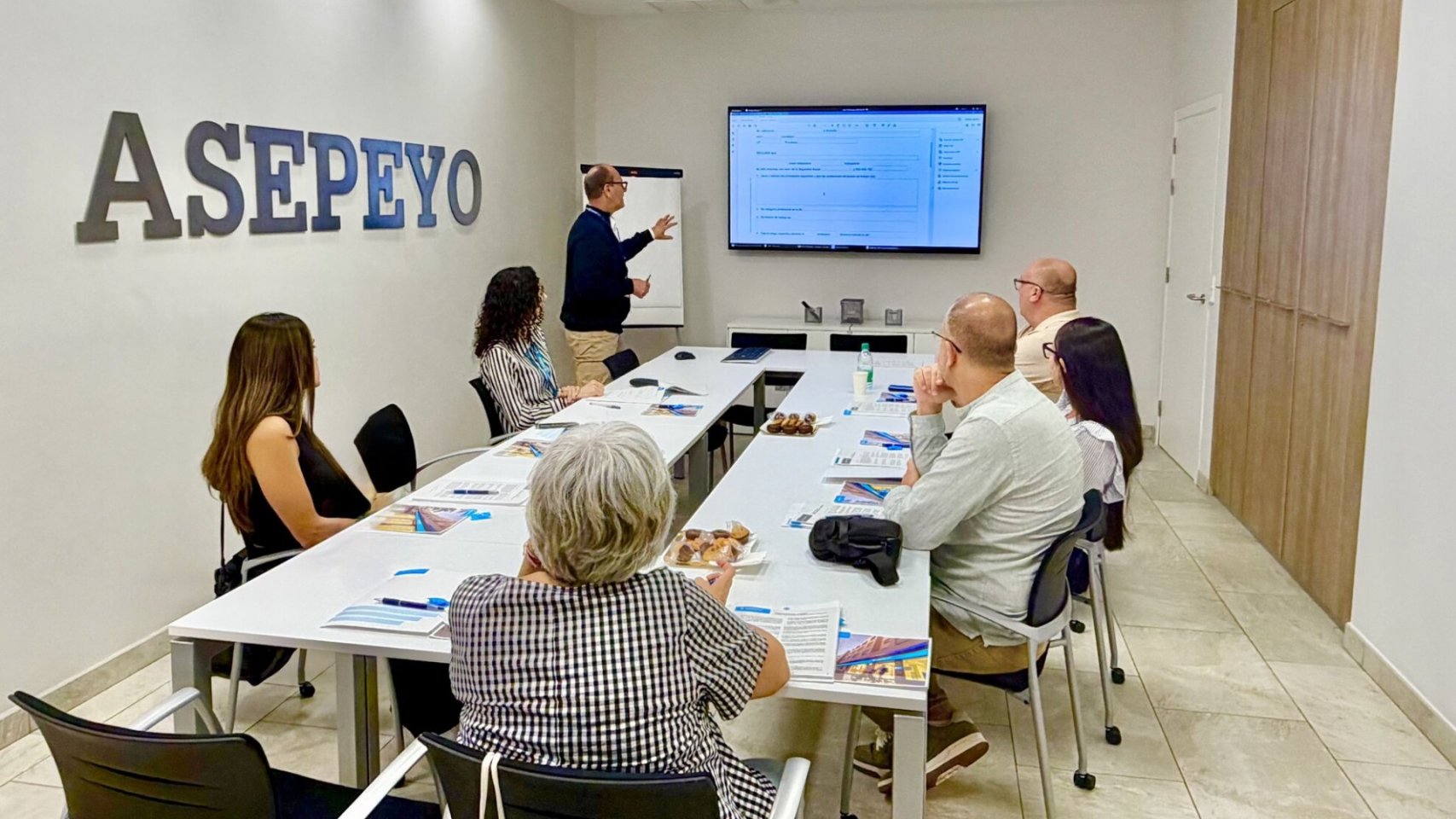 El Sur refuerza la protección laboral: Asepeyo Maspalomas lleva el asesoramiento a las empresas